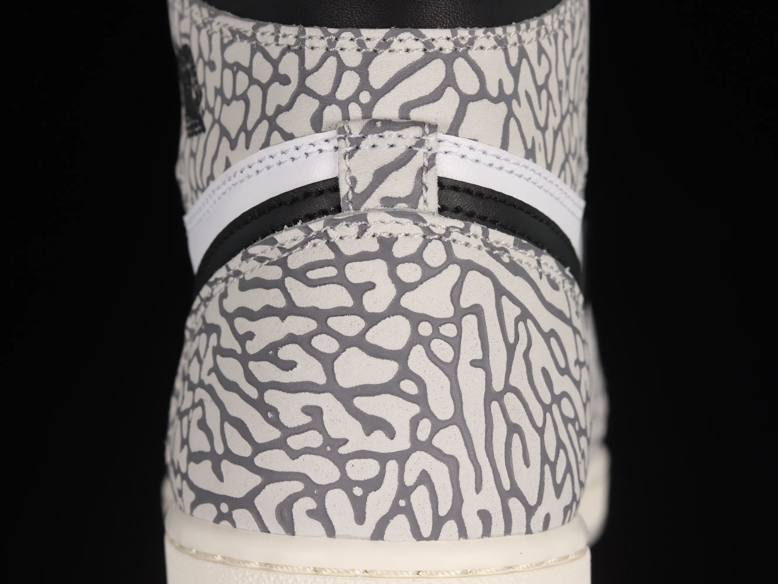 All categories Air Jordan Jordan series basketball shoes Air Jordan 1 High Air Jordan 1 High OG "White Cement" AJ1 Joe 1 elephant pattern high-top basketball shoes DZ5485-052